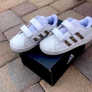 Toddler Girls sneakers Adidas